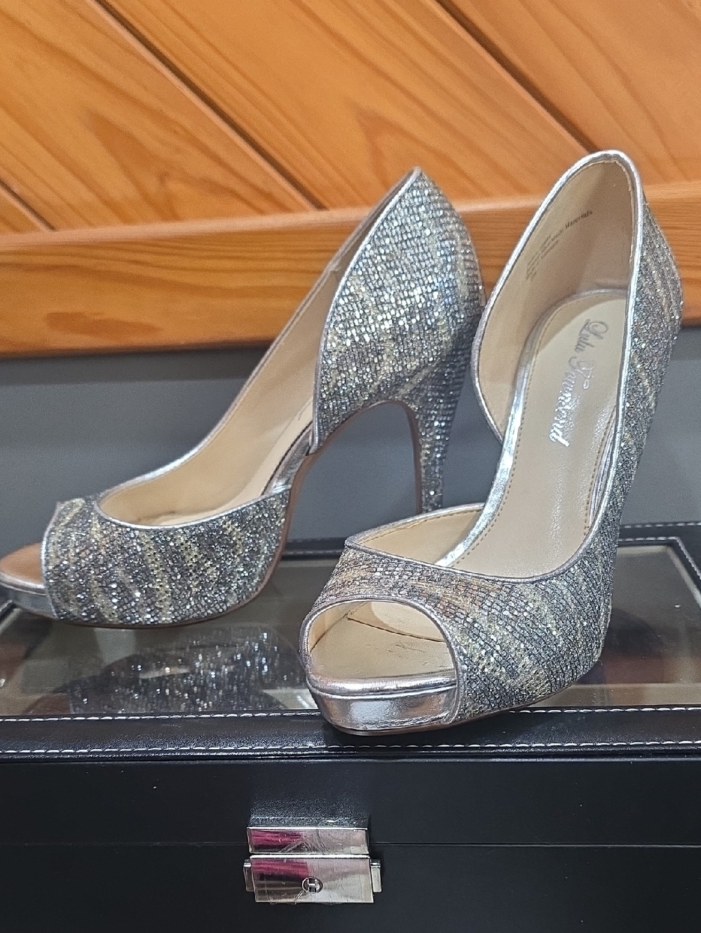 Lulu‎ Townsend Silver Glitter Peep-Toe Stiletto Heels
